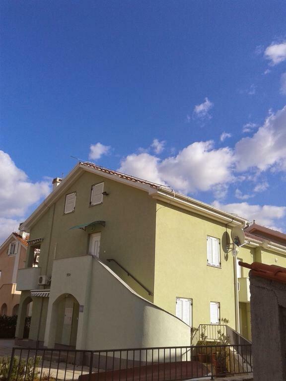 Apartman Igor Cizici Exterior photo